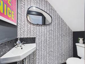Cloakroom- click for photo gallery